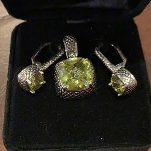 Charm only for sale. Green